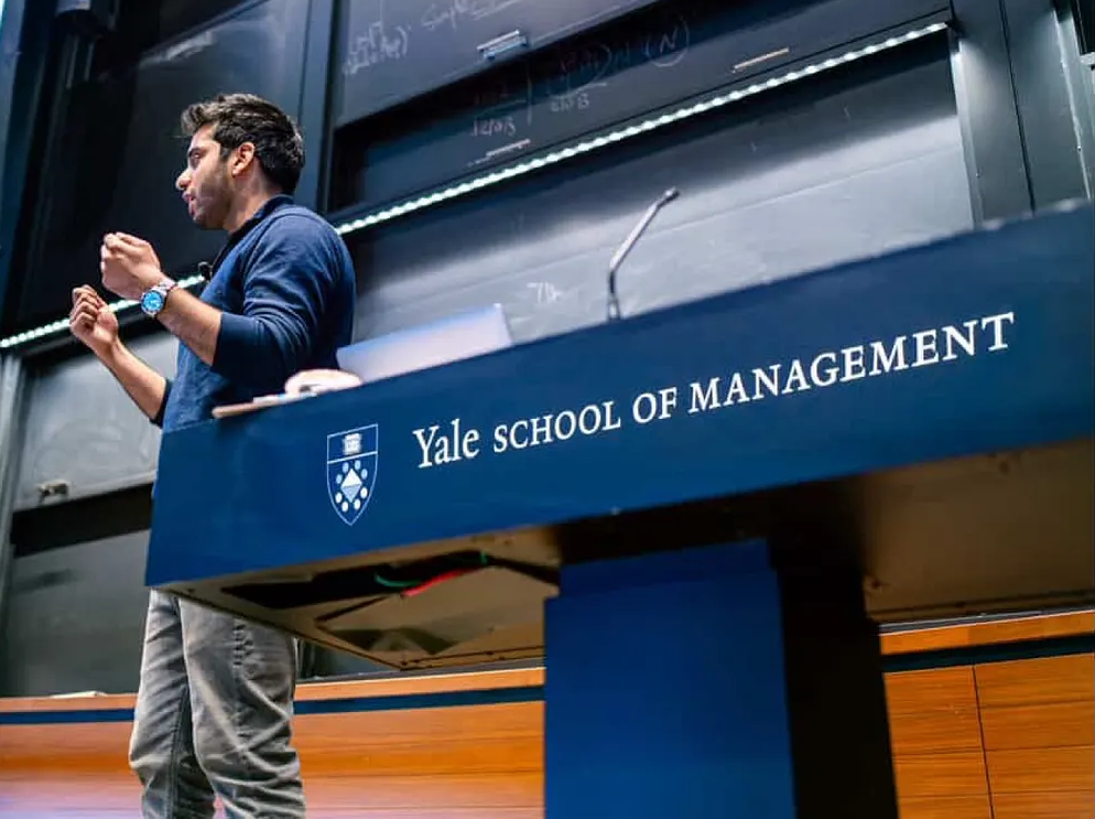 Hassan Akram speaking at Yale School of Management